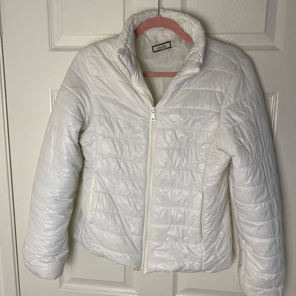 2 Bella White Puffer Jacket Size Large